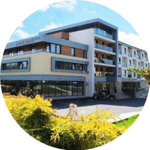 HOTEL LESNÁ
